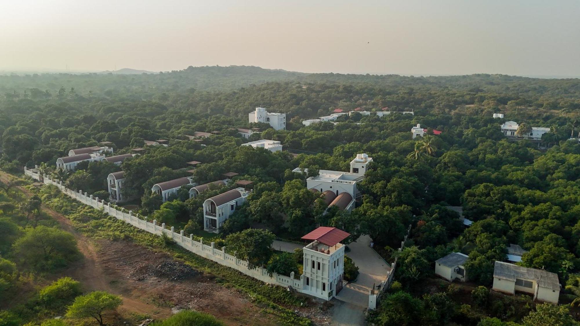 Le Casa Lion Resort A Premium Resort In Sasan Gir Exterior foto